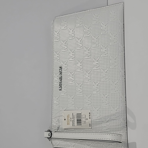 SALE ✅ Jet Set Large EMBOSSED LOGO Zip Clutch Wristlet LEATHER ✨NWT - Picture 3 of 12